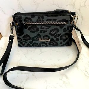 Kenneth Cole reaction- Hillary Mini crossbody purse/ wristlet